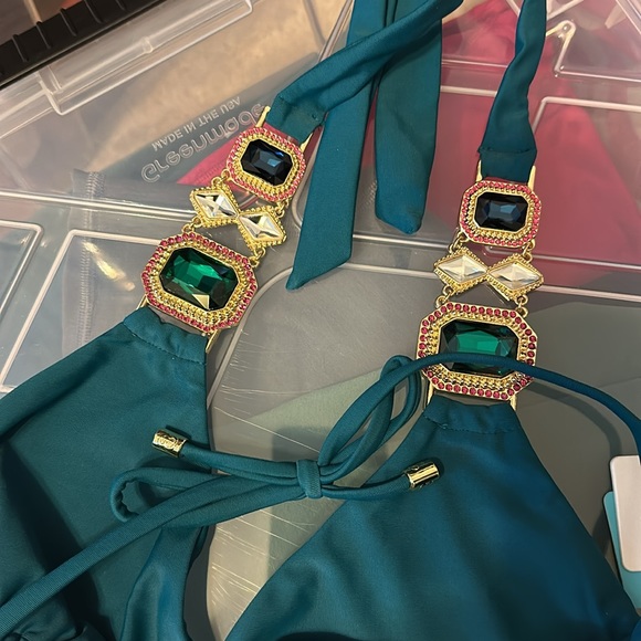 NWT Beach Bunny, Jasmine bikini set in teal RARE!! - Picture 4 of 4